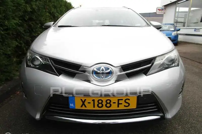 2014 Toyota AURIS