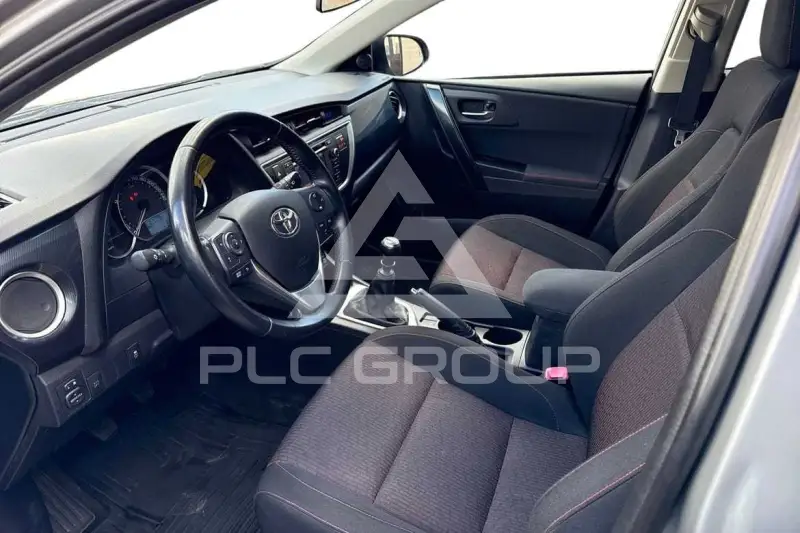 2014 Toyota AURIS