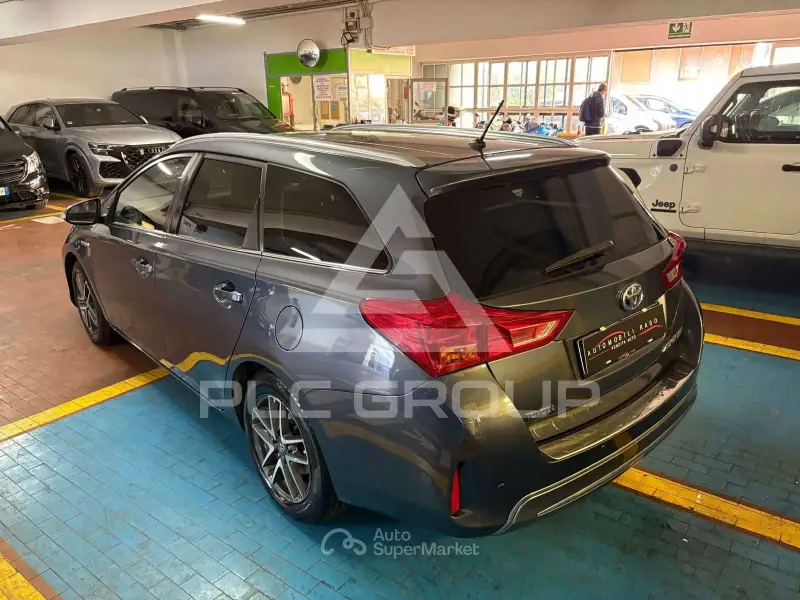2014 Toyota AURIS