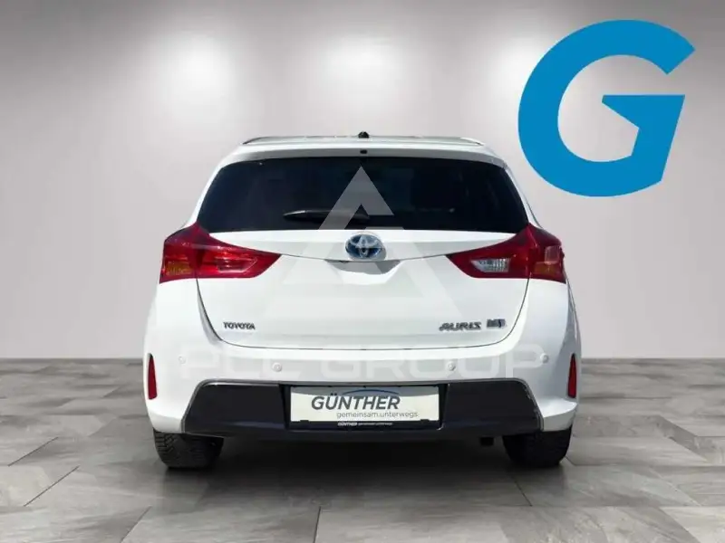 2014 Toyota AURIS