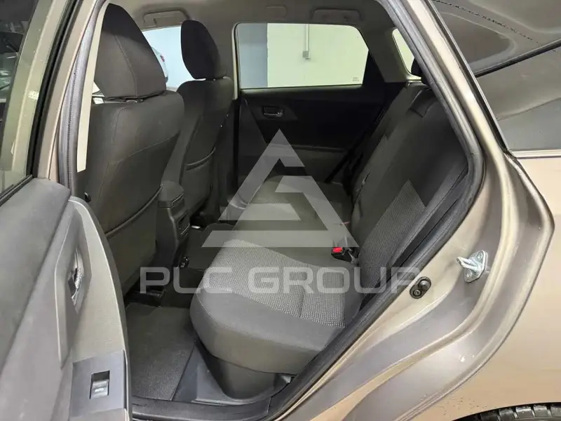 2014 Toyota AURIS