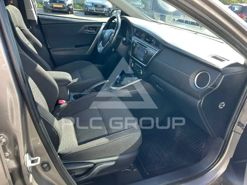 2014 Toyota AURIS