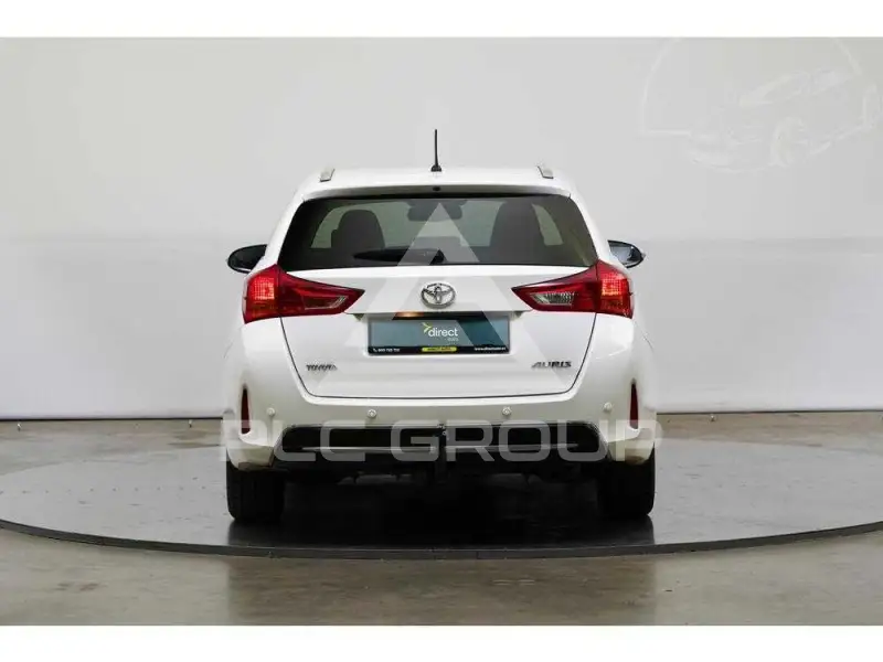 2014 Toyota AURIS