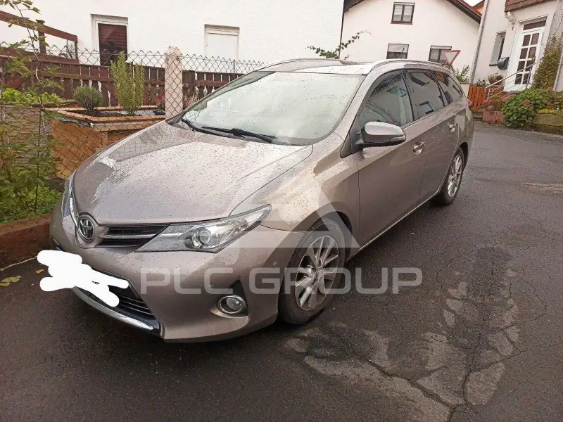 2014 Toyota AURIS