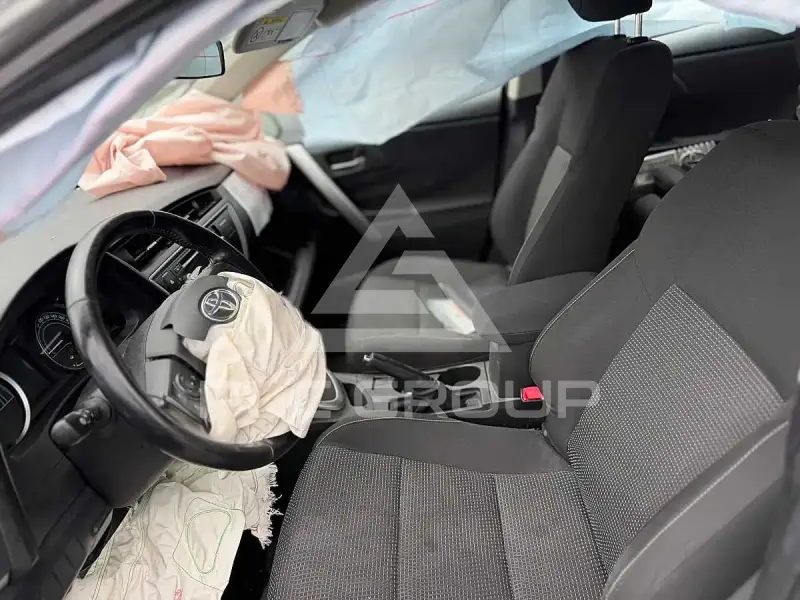 2014 Toyota AURIS