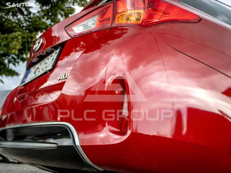 2014 Toyota AURIS