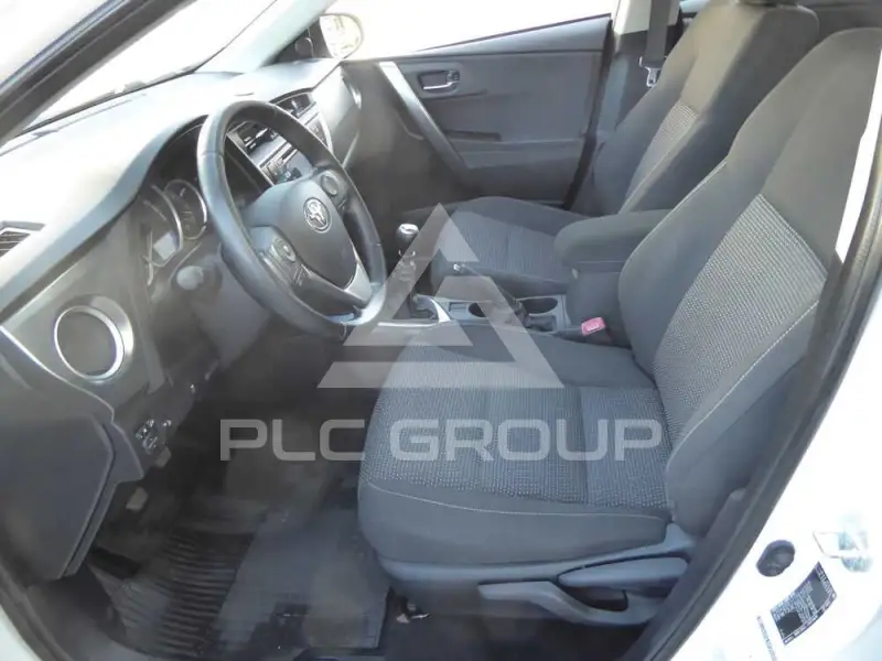 2014 Toyota AURIS