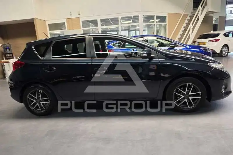 2014 Toyota AURIS