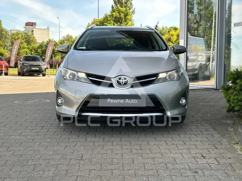 2014 Toyota AURIS