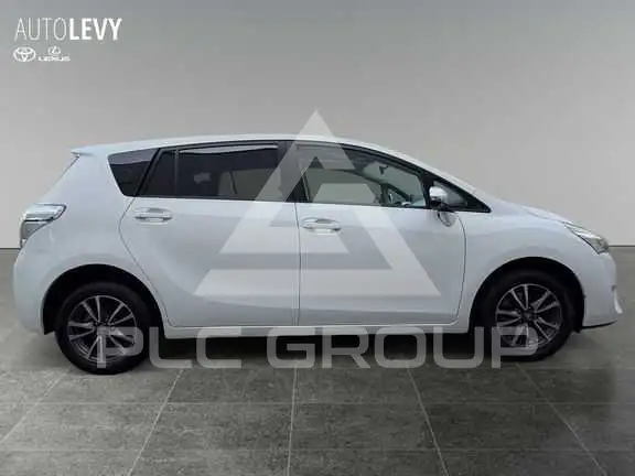 2014 Toyota VERSO