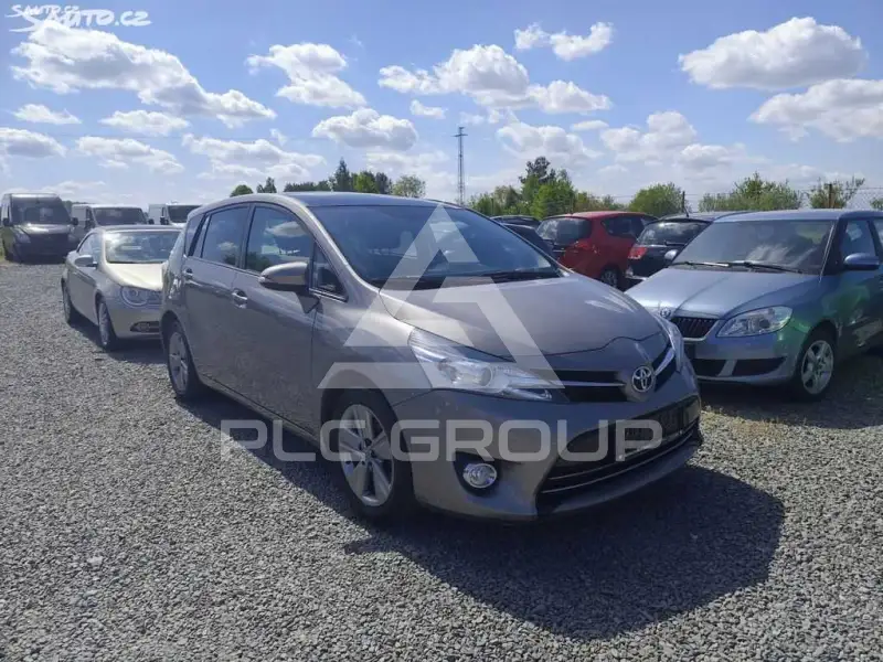 2014 Toyota VERSO