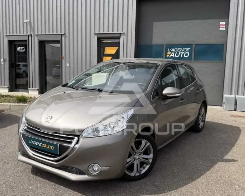 2014 Peugeot 208