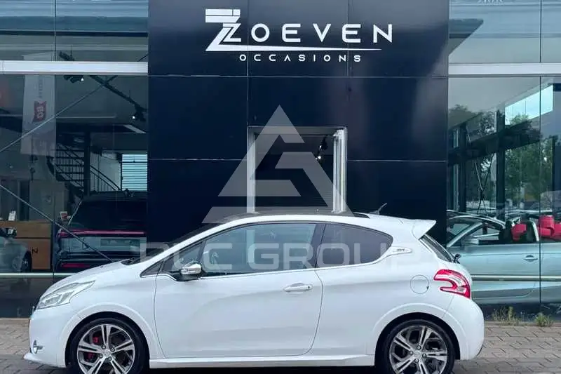 2014 Peugeot 208