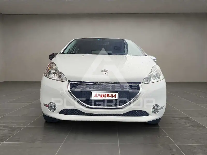 2014 Peugeot 208