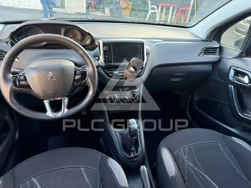 2014 Peugeot 208