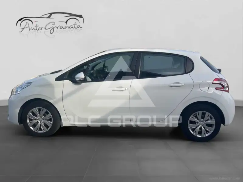 2014 Peugeot 208