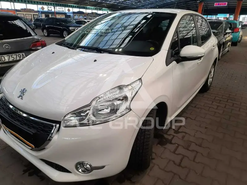 2014 Peugeot 208