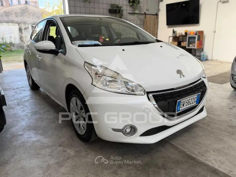 2014 Peugeot 208