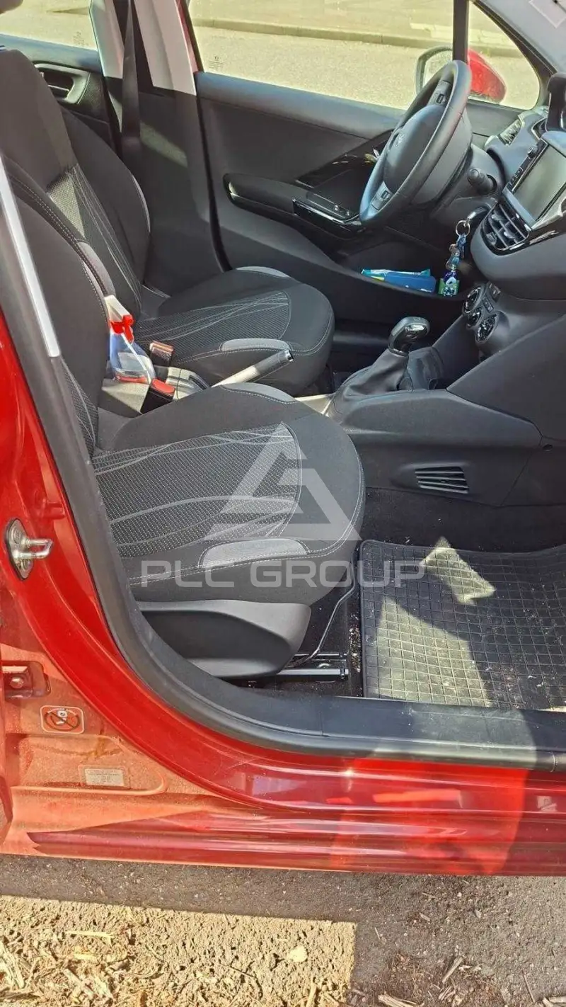 2014 Peugeot 208