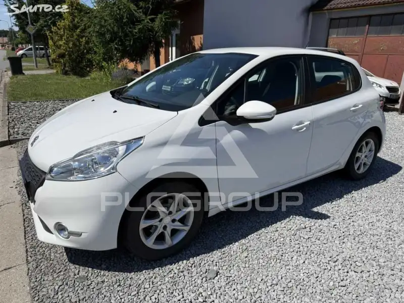 2014 Peugeot 208