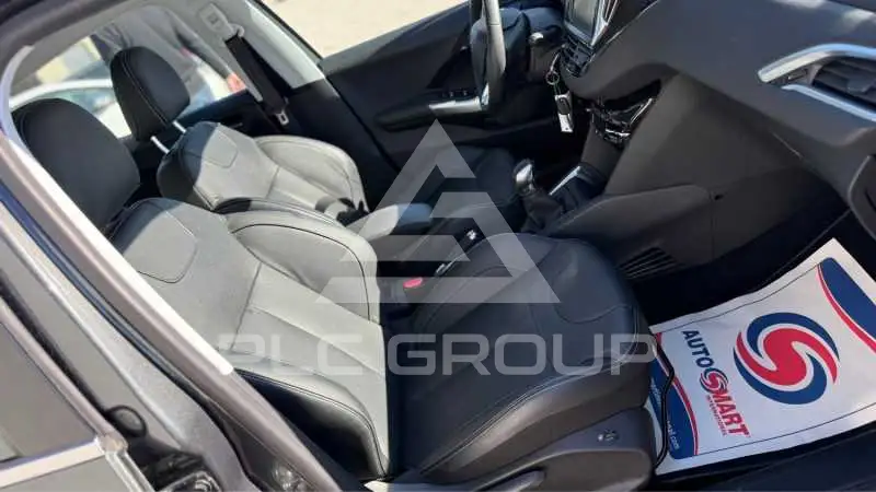 2014 Peugeot 208