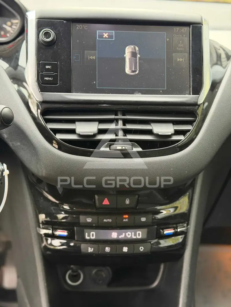 2014 Peugeot 208