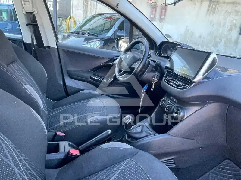 2014 Peugeot 208