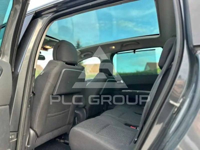 2014 Peugeot 5008