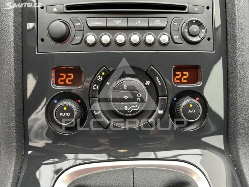 2014 Peugeot 5008