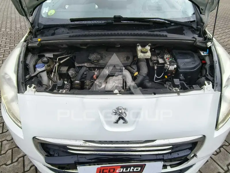 2014 Peugeot 5008