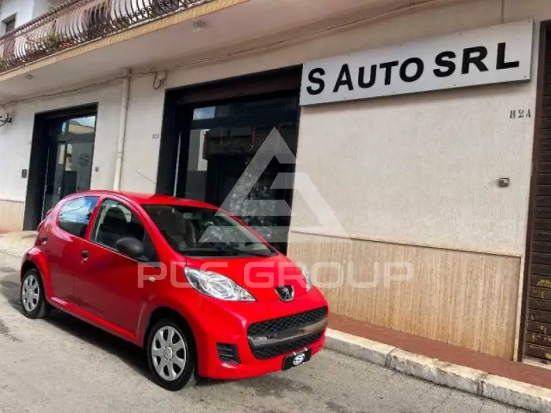 2014 Peugeot 107