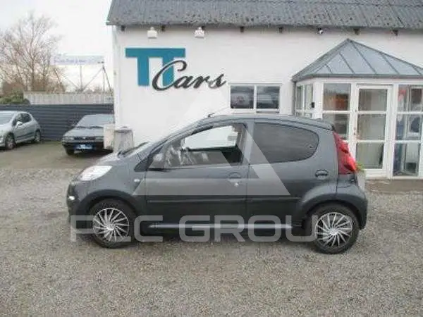2014 Peugeot 107