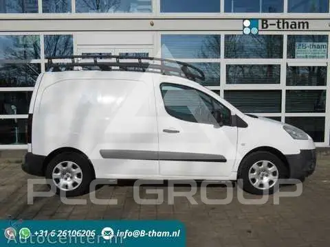 2014 Peugeot Partner