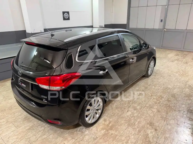 2014 KIA Carens