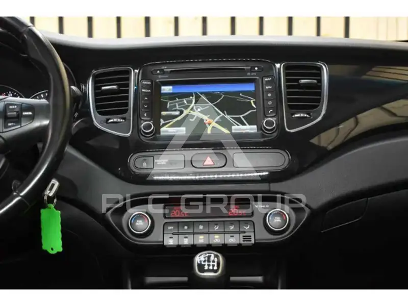 2014 KIA Carens