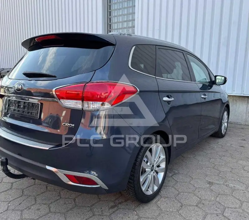 2014 KIA Carens