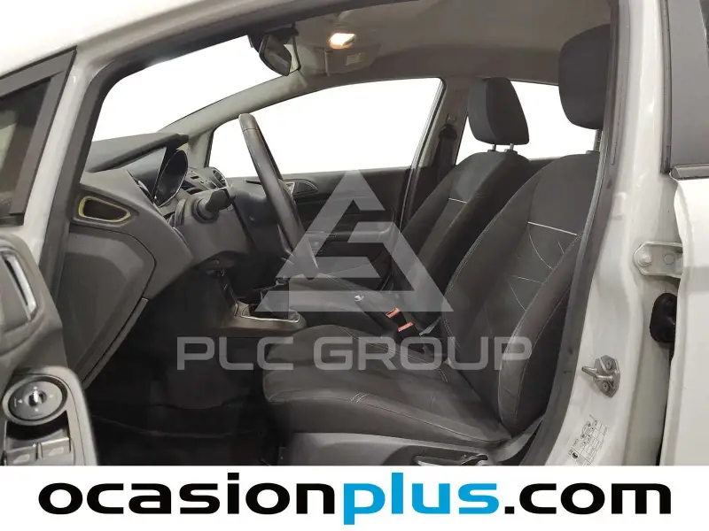 2014 Ford FIESTA