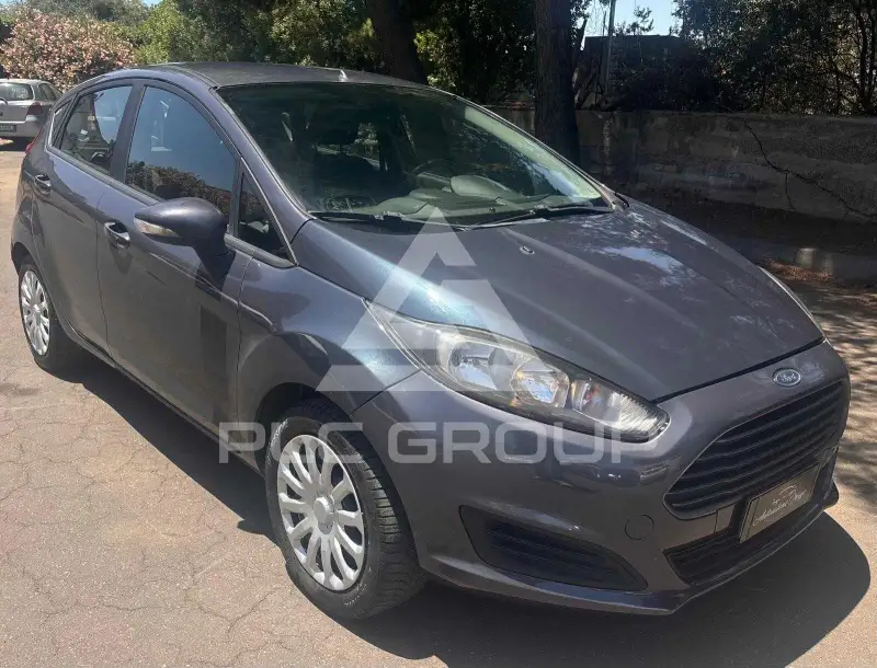 2014 Ford FIESTA