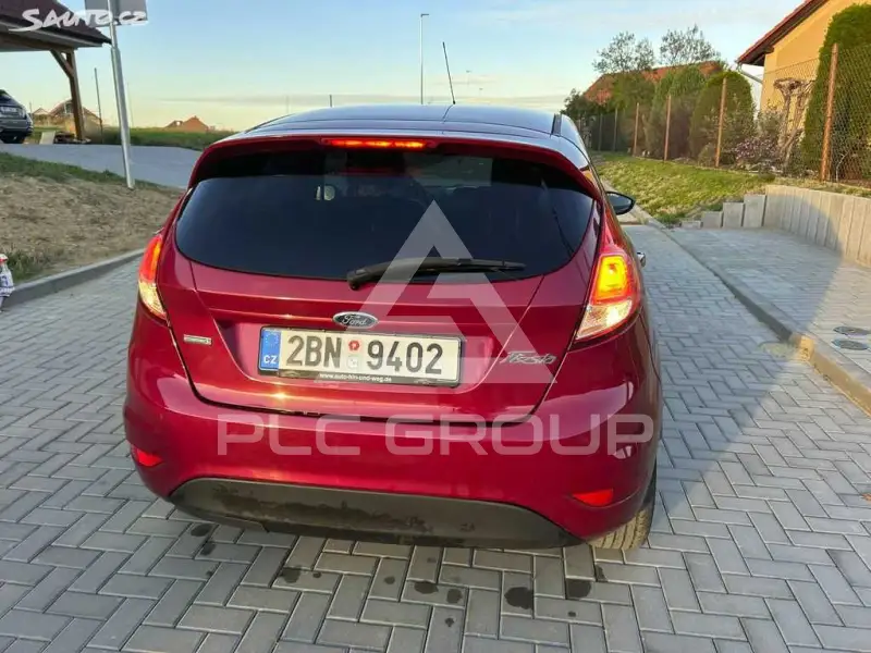 2014 Ford FIESTA