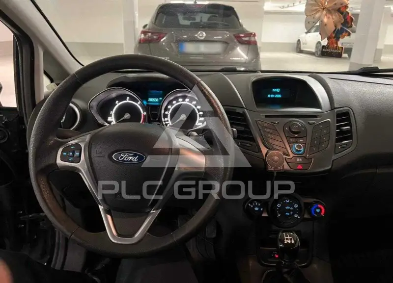 2014 Ford FIESTA