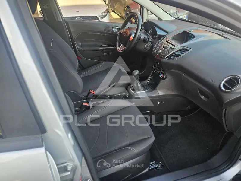 2014 Ford FIESTA