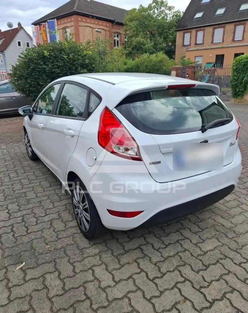 2014 Ford FIESTA