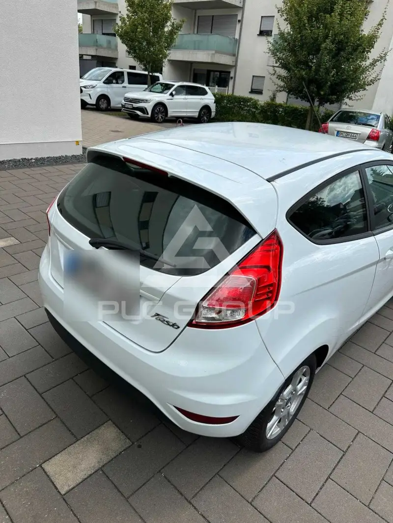2014 Ford FIESTA