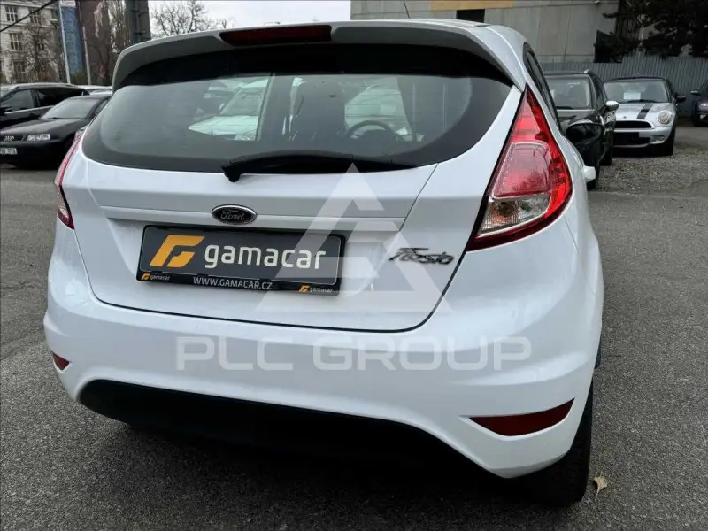 2014 Ford FIESTA