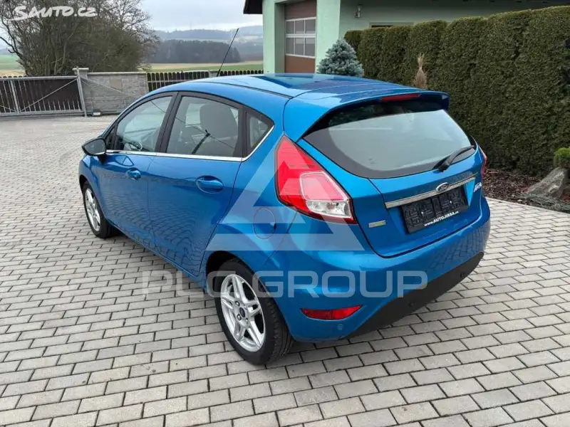 2014 Ford FIESTA