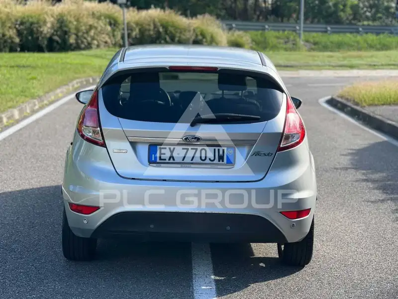 2014 Ford FIESTA