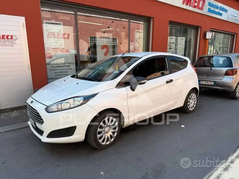 2014 Ford FIESTA