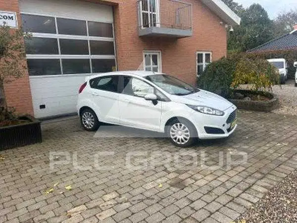 2014 Ford FIESTA