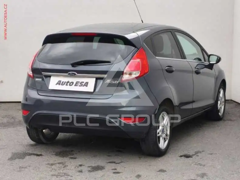 2014 Ford FIESTA