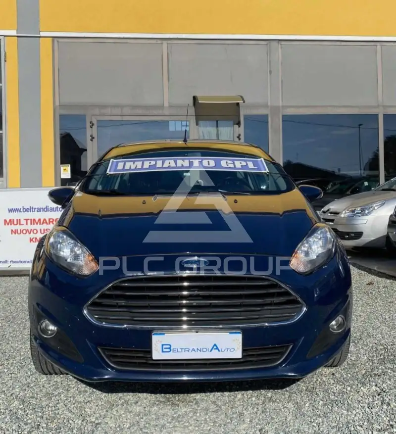 2014 Ford FIESTA